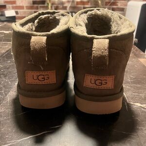 UGG Ultra mini